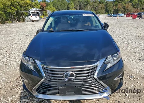 2016 Lexus Es 350 z USA, uszkodzony, nr VIN 58ABK1GG2GU002576